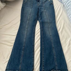 American Eagle Hi-Rise Artist Flare sz 10Short